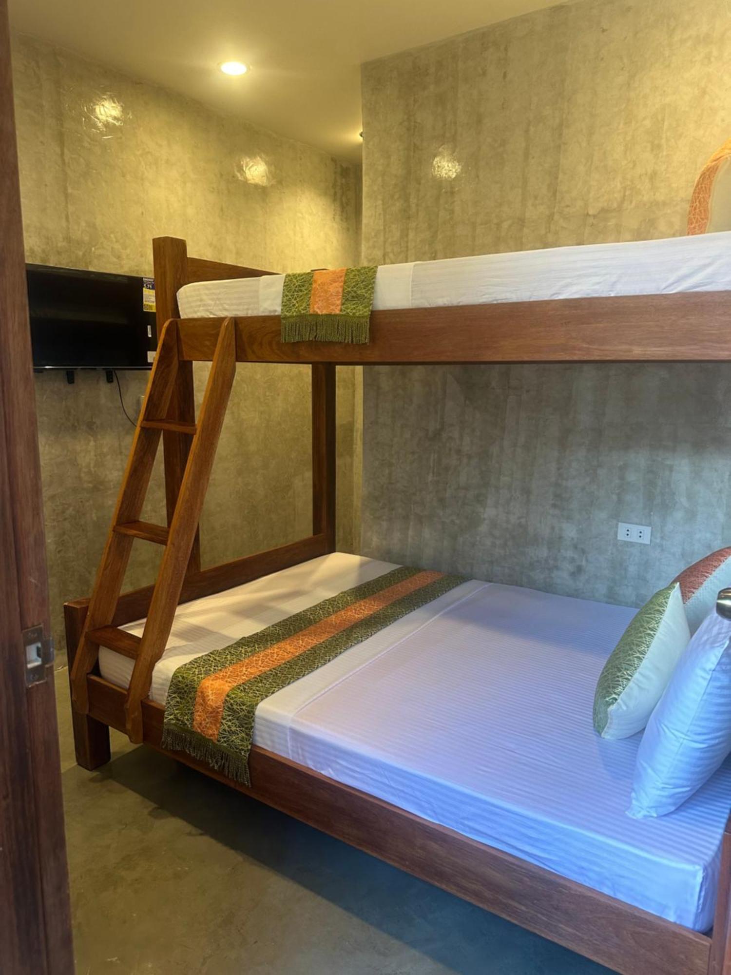 Rl Harbor Inn Annex El Nido Bagian luar foto