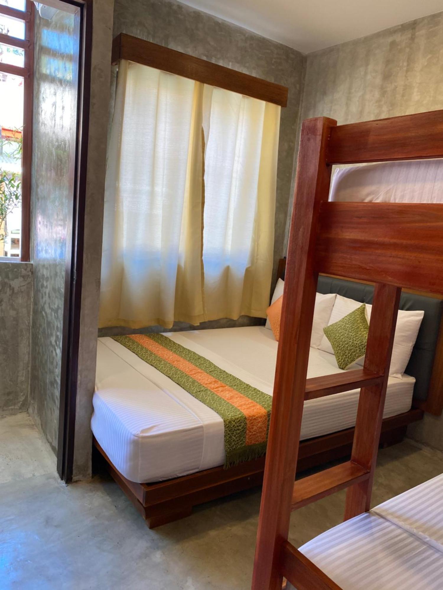 Rl Harbor Inn Annex El Nido Bagian luar foto
